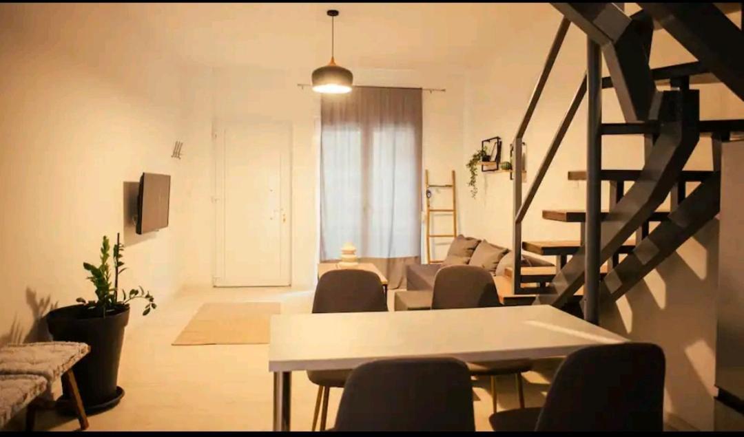 Central Maisonette Golos Dış mekan fotoğraf